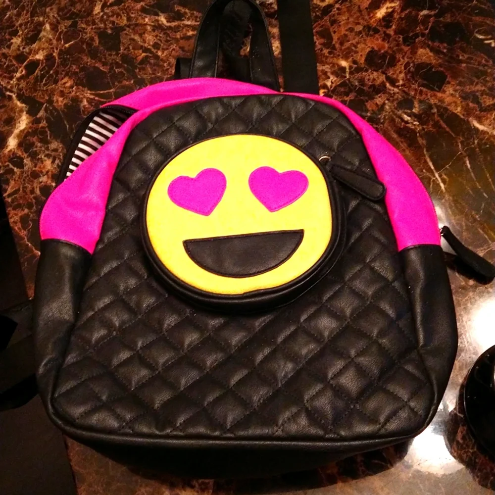 Backpack - Picture 1 of 4